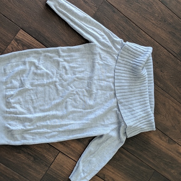 Express sweater - Picture 2 of 6